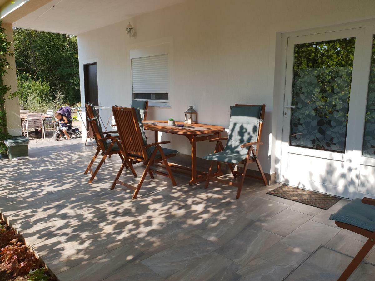 Apartman Nicolle Brzac Екстериор снимка